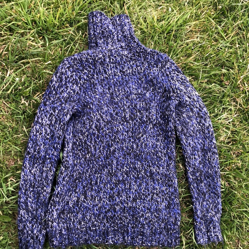 Knit blue/grey/white turtle neck sweater